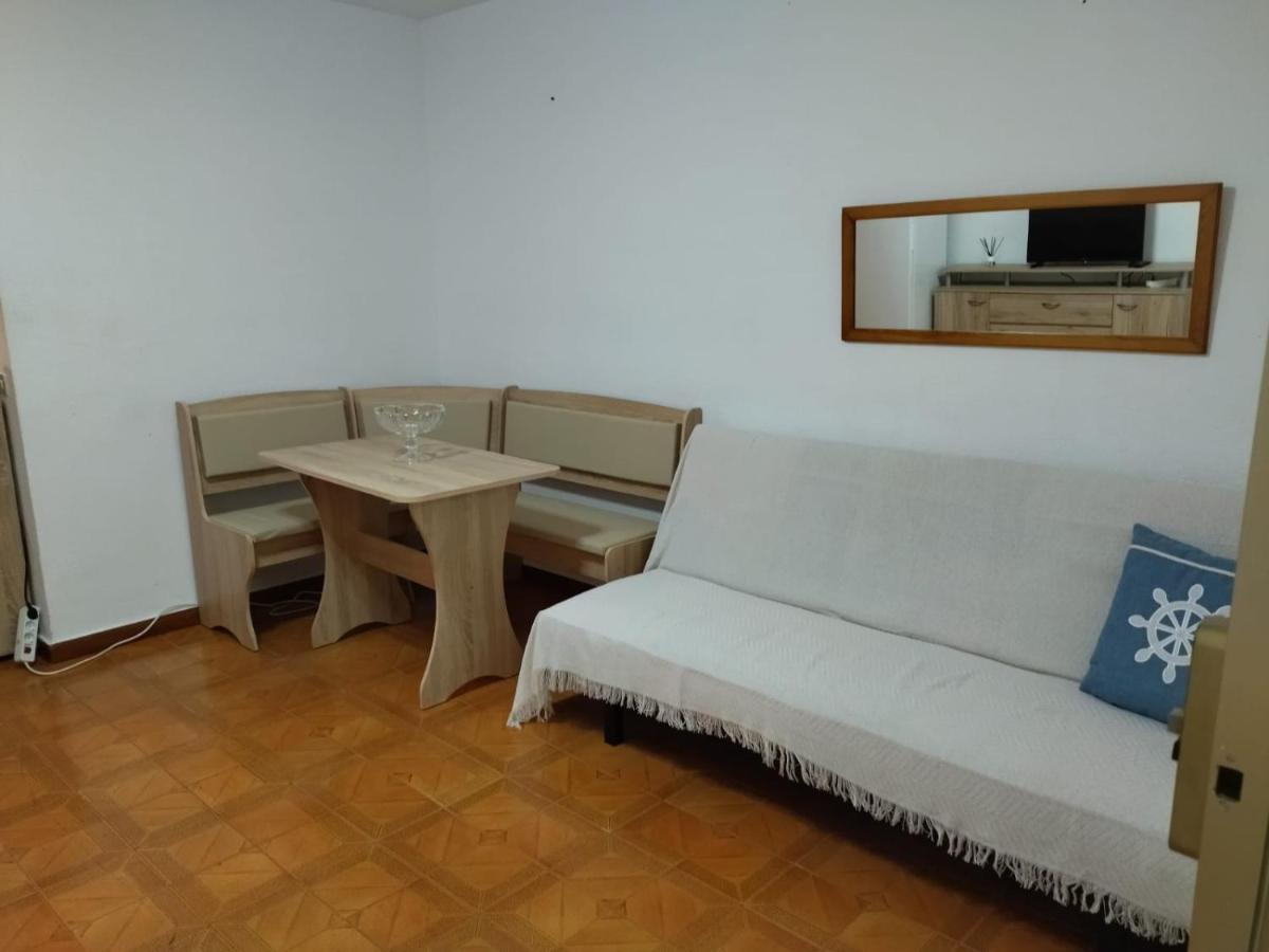 One Bedroom Apartment With Pool, 100 Meters From The Beach 拉克鲁斯 外观 照片