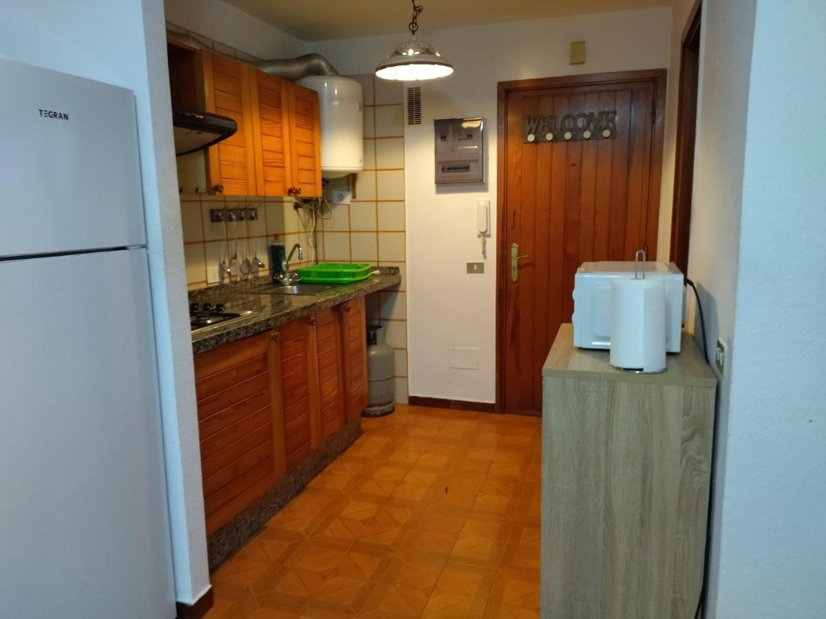 One Bedroom Apartment With Pool, 100 Meters From The Beach 拉克鲁斯 外观 照片